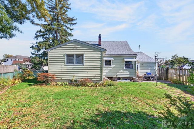 111 Geary Drive, South Plainfield, NJ 07080