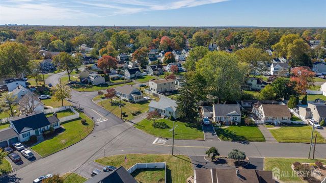 111 Geary Drive, South Plainfield, NJ 07080