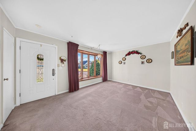 111 Geary Drive, South Plainfield, NJ 07080