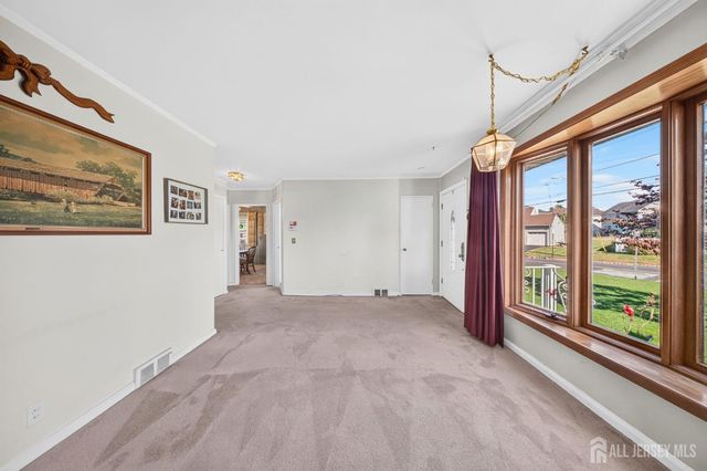 111 Geary Drive, South Plainfield, NJ 07080