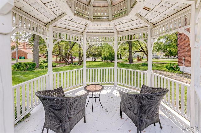339 E Mill, Millstadt, IL 62260