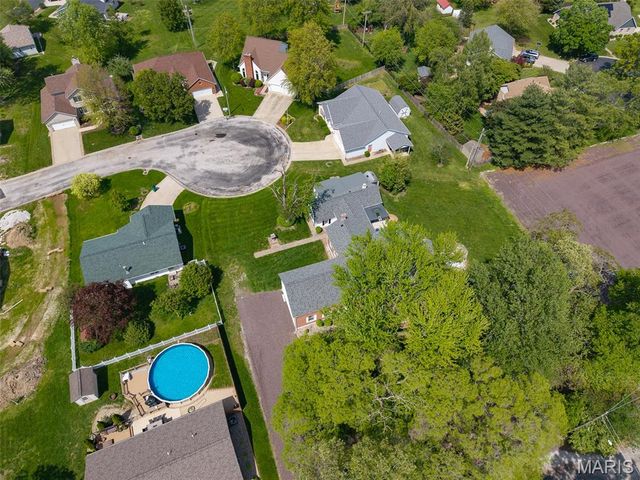 339 E Mill, Millstadt, IL 62260