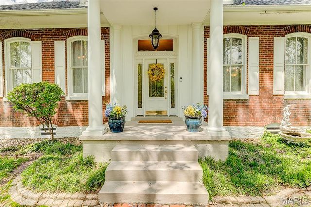 339 E Mill, Millstadt, IL 62260