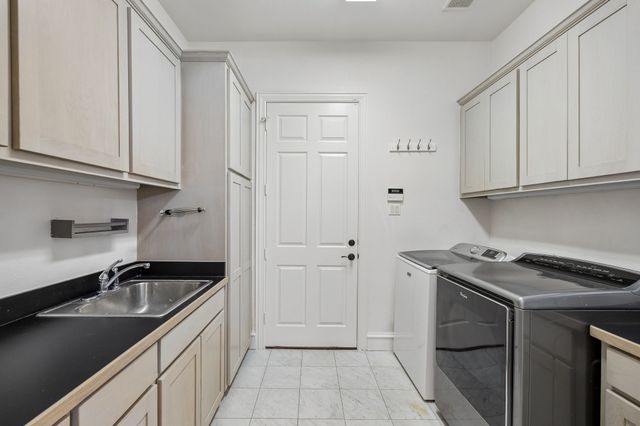 5609 La Foy Boulevard, Dallas, TX 75209
