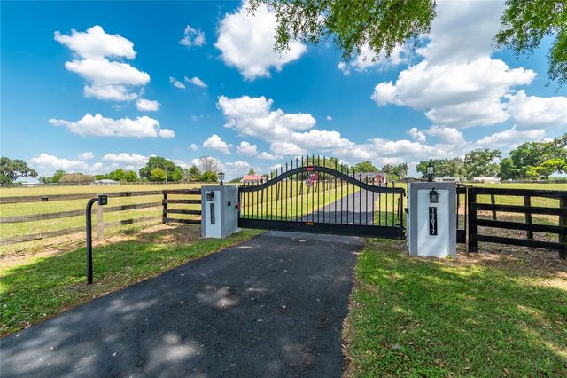 13025 NW GAINESVILLE ROAD, Reddick, FL 32686