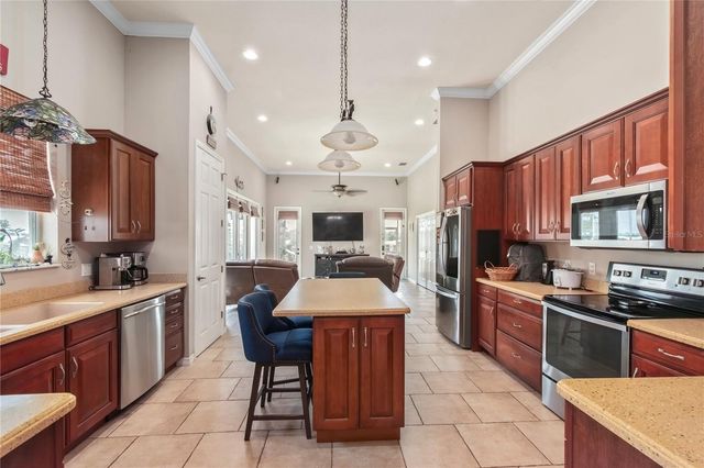 13025 NW GAINESVILLE ROAD, Reddick, FL 32686