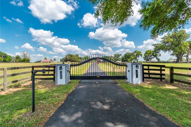 13025 NW GAINESVILLE ROAD, Reddick, FL 32686