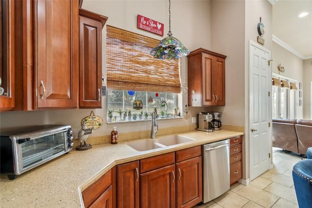 13025 NW GAINESVILLE ROAD, Reddick, FL 32686