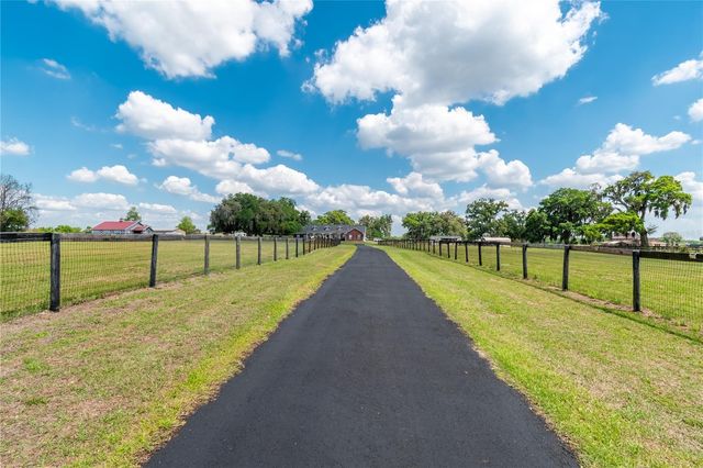 13025 NW GAINESVILLE ROAD, Reddick, FL 32686