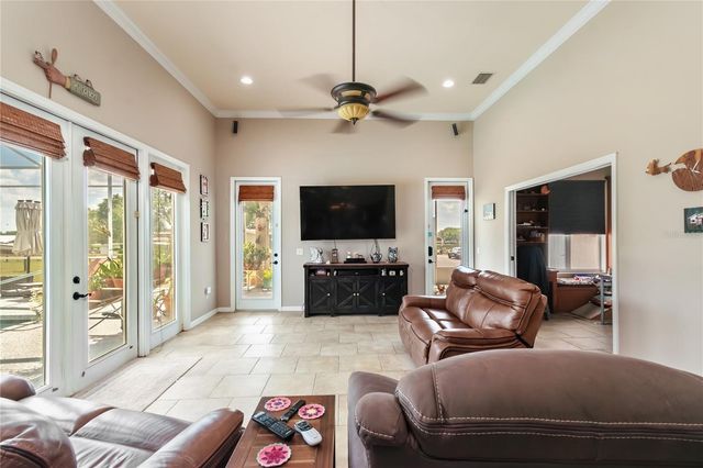 13025 NW GAINESVILLE ROAD, Reddick, FL 32686