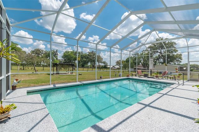 13025 NW GAINESVILLE ROAD, Reddick, FL 32686