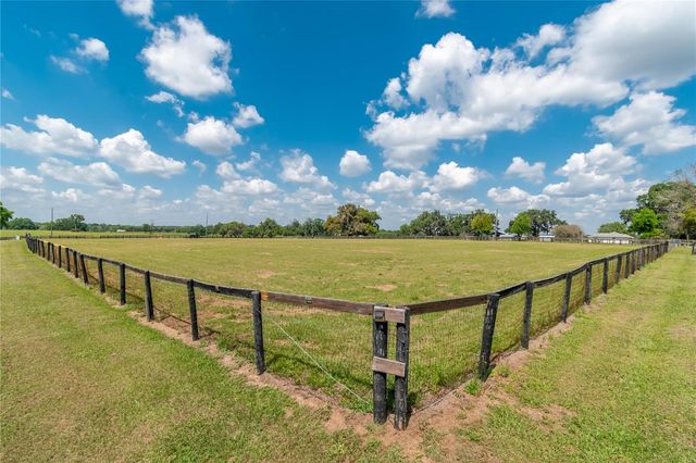 13025 NW GAINESVILLE ROAD, Reddick, FL 32686