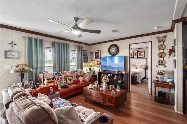 13025 NW GAINESVILLE ROAD, Reddick, FL 32686