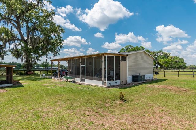 13025 NW GAINESVILLE ROAD, Reddick, FL 32686