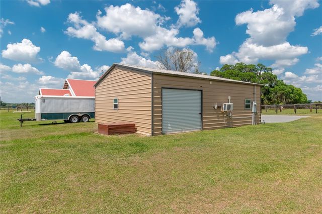 13025 NW GAINESVILLE ROAD, Reddick, FL 32686