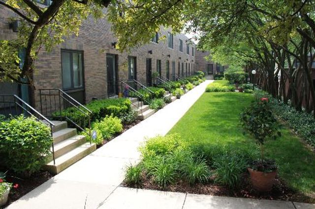 1800 N LARRABEE Avenue 1800, Chicago, IL 60614