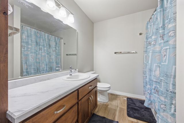 4522 18th Street S, Moorhead, MN 56560