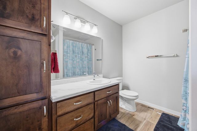 4522 18th Street S, Moorhead, MN 56560