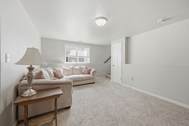 4522 18th Street S, Moorhead, MN 56560