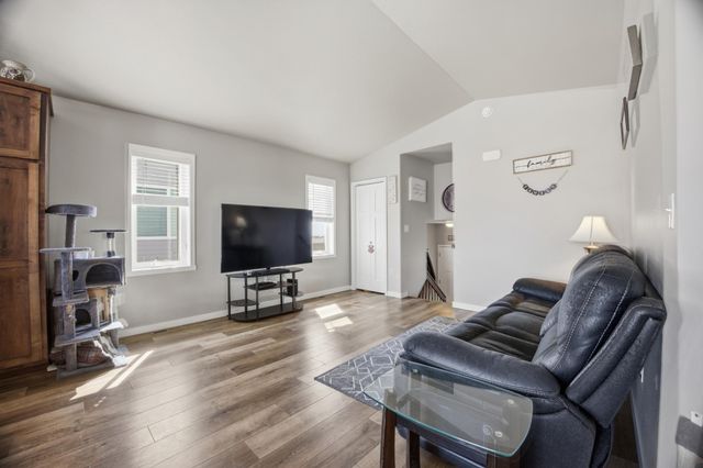 4522 18th Street S, Moorhead, MN 56560