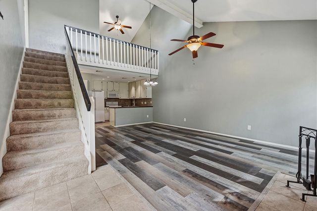 1748 Ohlen RD 24, Austin, TX 78757