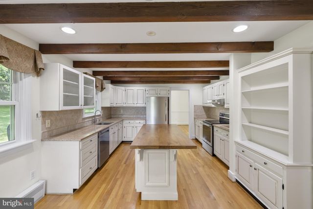1025 GREEN HILL FARM RD, Reisterstown, MD 21136