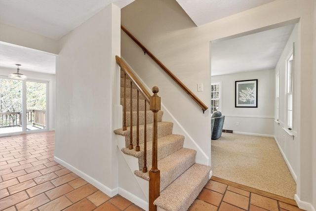 52 Bulkeley Rd, Littleton, MA 01460