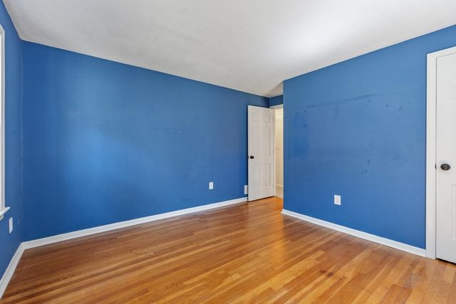 52 Bulkeley Rd, Littleton, MA 01460