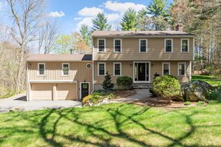 52 Bulkeley Rd, Littleton, MA 01460