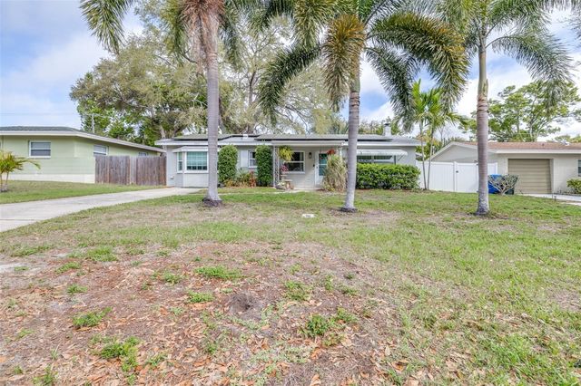 222 14TH AVENUE SW, Largo, FL 33770