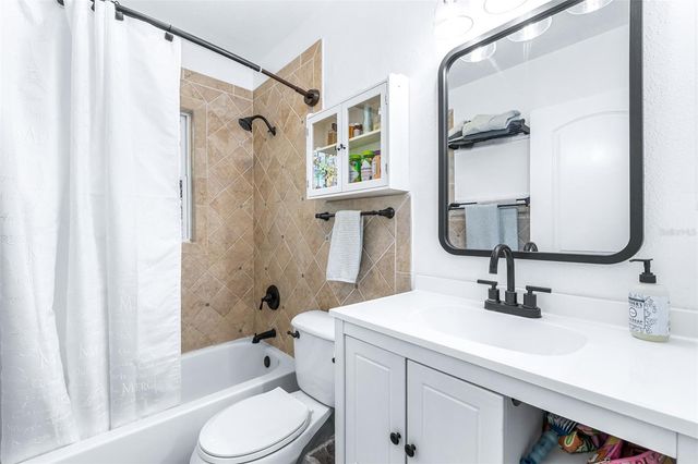 222 14TH AVENUE SW, Largo, FL 33770