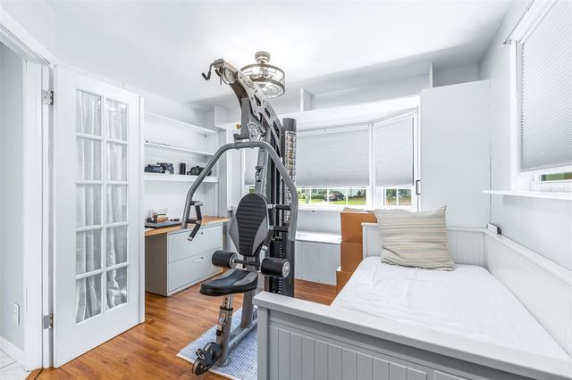 222 14TH AVENUE SW, Largo, FL 33770