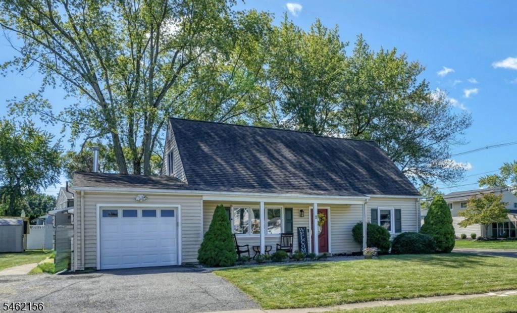 2 Renault Dr, Mount Olive Twp., NJ 07836 — exterior