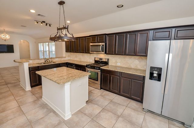 9996 Boulder Bend Lane, Brookshire, TX 77423