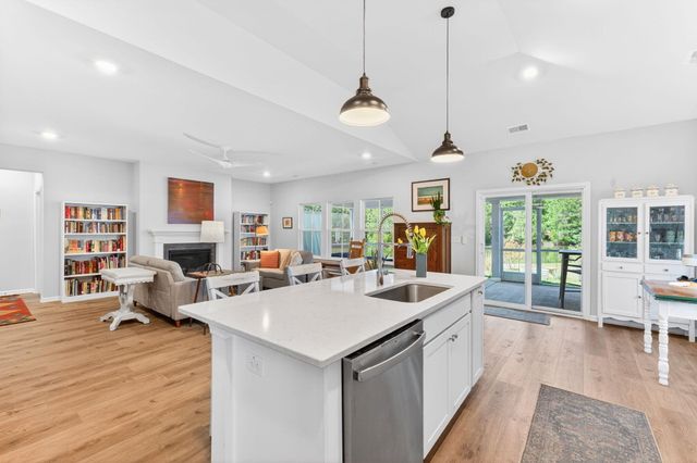 6989 Pumpkinseed Drive, Johns Island, SC 29455