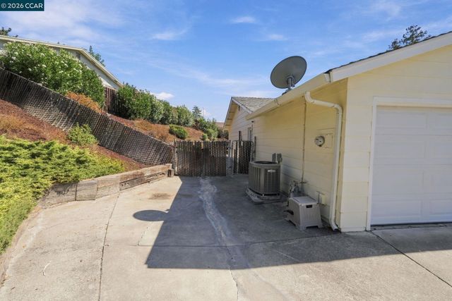 2641 Lassen Way, Pinole, CA 94564