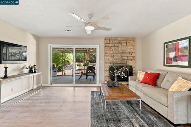 2641 Lassen Way, Pinole, CA 94564