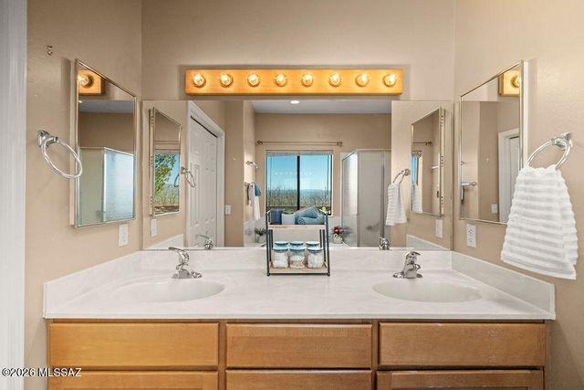 861 Via Mandan, Rio Rico, AZ 85648