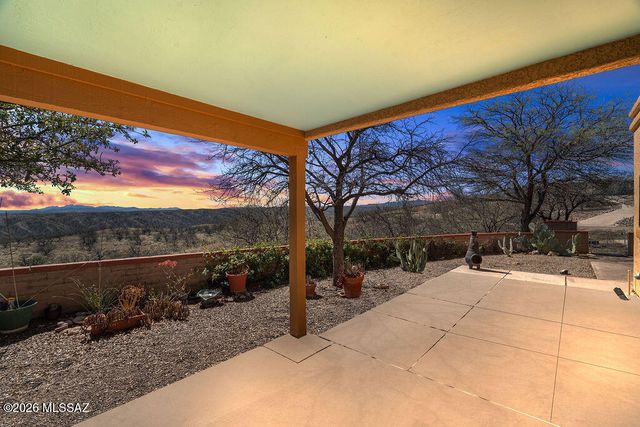 861 Via Mandan, Rio Rico, AZ 85648