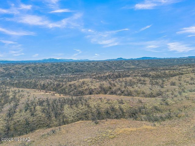 861 Via Mandan, Rio Rico, AZ 85648