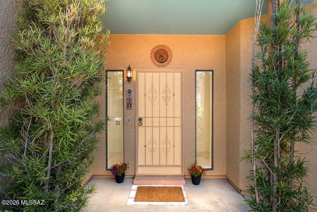 861 Via Mandan, Rio Rico, AZ 85648