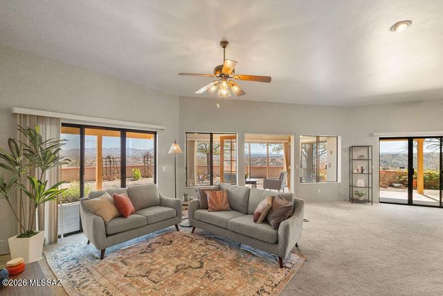 861 Via Mandan, Rio Rico, AZ 85648