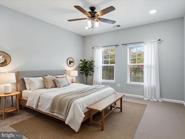 10009 ORLAND STONE DR, Bristow, VA 20136