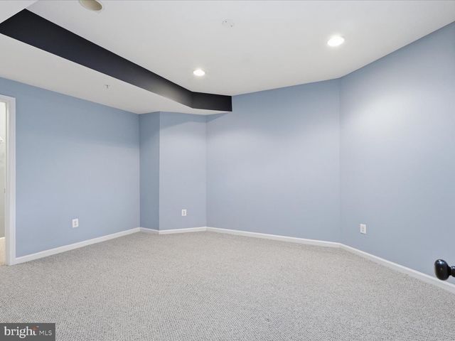 10009 ORLAND STONE DR, Bristow, VA 20136