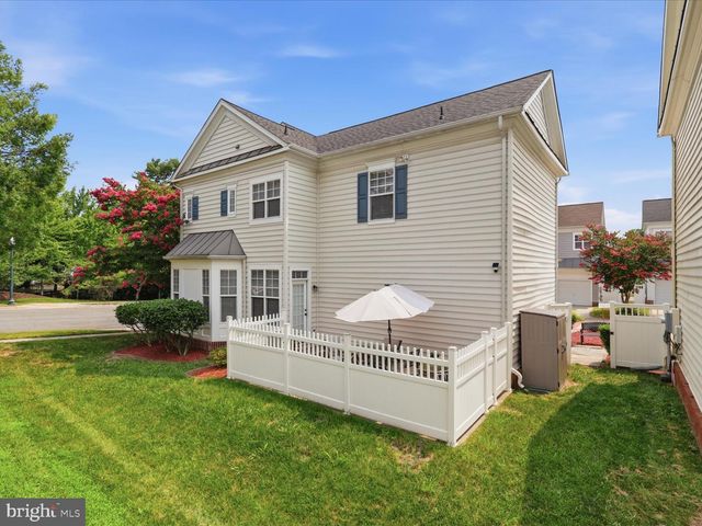 10009 ORLAND STONE DR, Bristow, VA 20136