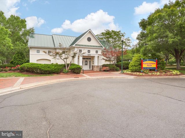 10009 ORLAND STONE DR, Bristow, VA 20136