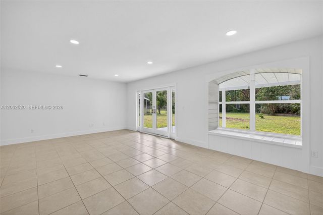 310 SW Bridgeport Dr, Port St. Lucie, FL 34953