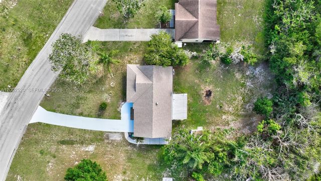 310 SW Bridgeport Dr, Port St. Lucie, FL 34953