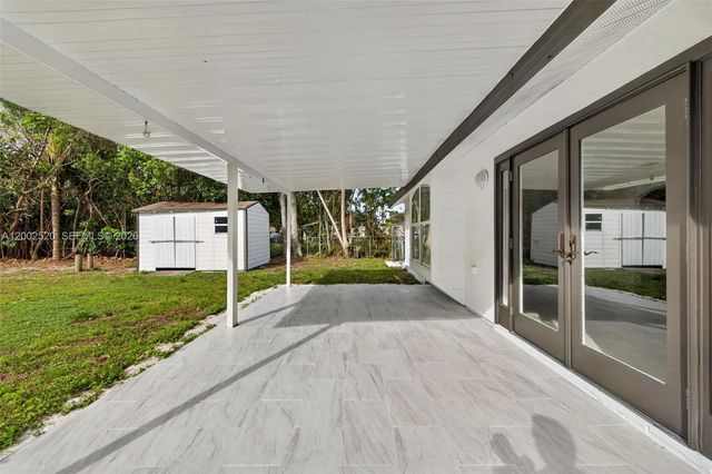 310 SW Bridgeport Dr, Port St. Lucie, FL 34953