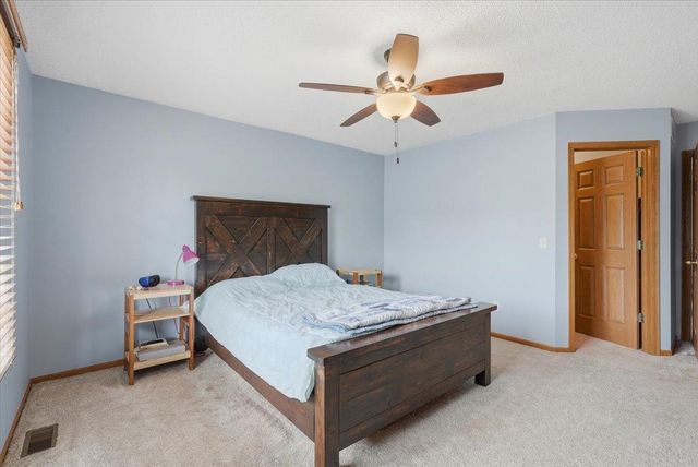 13043 Europa Trail Way N A, Hugo, MN 55038